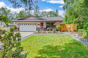 3323 Neamar Dr, Grants Pass, OR 97527 - Photo 3