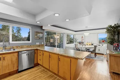 1305 NE Roseana Drive, Grants Pass, OR 97526 - Photo 15