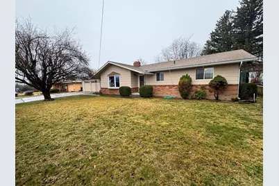 3312 Patterson Street, Klamath Falls, OR 97603 - Photo 1