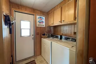 301 Freeman Rd, Central Point, OR 97502 - Photo 23