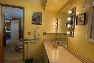 301 Freeman Rd, Central Point, OR 97502 - Photo 25