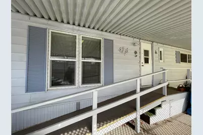 301 Freeman Road #UNIT 91, Central Point, OR 97502 - Photo 3