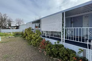 301 Freeman Rd, Central Point, OR 97502 - Photo 5