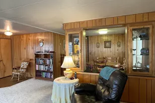 301 Freeman Rd, Central Point, OR 97502 - Photo 13