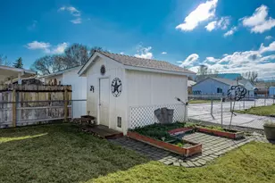 992 SE 2nd St, Prineville, OR 97754 - Photo 27