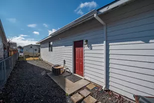 992 SE 2nd St, Prineville, OR 97754 - Photo 29