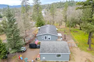 71 Cora Dr, Shady Cove, OR 97539 - Photo 33