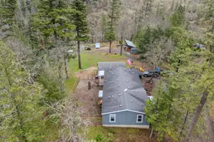 71 Cora Dr, Shady Cove, OR 97539 - Photo 35