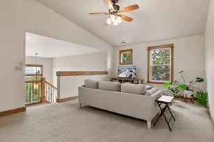 1255 N W Constellation Dr, Bend, OR 97703 - Photo 29