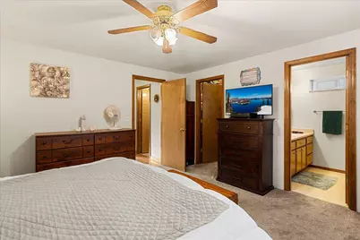 1565 Toralon Drive, Medford, OR 97501 - Photo 11