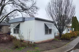 2252 Table Rock Rd, Medford, OR 97501 - Photo 1