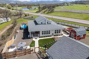 4886 Antelope Rd, White City, OR 97503 - Photo 5