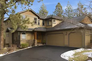 2526 NW Locke Ct, Bend, OR 97703 - Photo 1
