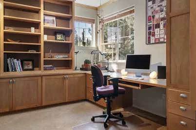 2526 NW Locke Court, Bend, OR 97703 - Photo 19