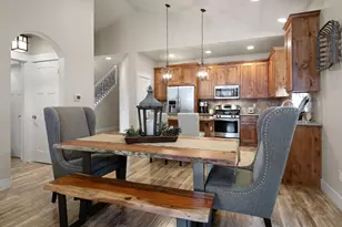 405 S Timber Creek Dr, Sisters, OR 97759 - Photo 5