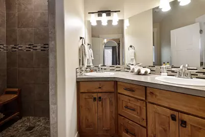 405 S Timber Creek Drive, Sisters, OR 97759 - Photo 13