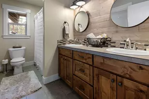 405 S Timber Creek Dr, Sisters, OR 97759 - Photo 21