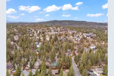 1817 SW Knoll Avenue, Bend, OR 97702 - Photo 21