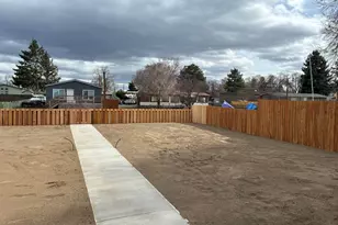 147 Jefferson Ave, Metolius, OR 97741 - Photo 19