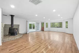 6900 Pleasant Creek Rd, Rogue River, OR 97537 - Photo 3