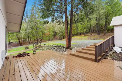 6900 Pleasant Creek Road, Rogue River, OR 97537 - Photo 31