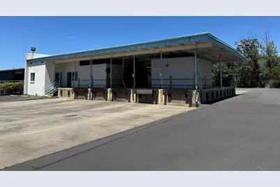 1686 SE N Street, Grants Pass, OR 97526 - Photo 3