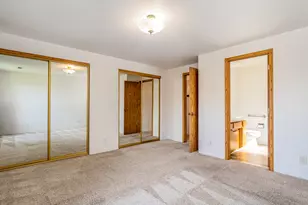 1766 S Holly St, Medford, OR 97501 - Photo 13