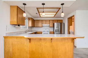 1766 S Holly St, Medford, OR 97501 - Photo 7