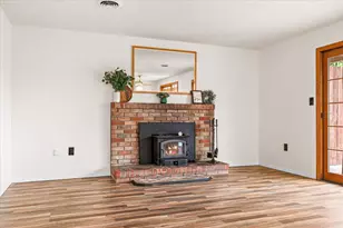 401 Elm St, Phoenix, OR 97535 - Photo 13