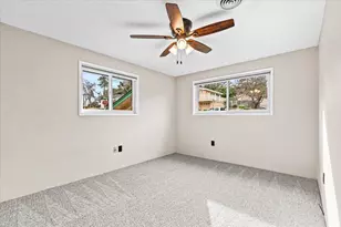 401 Elm St, Phoenix, OR 97535 - Photo 23