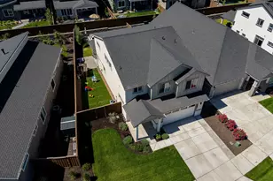 3027 NE Moreno Pl, Bend, OR 97701 - Photo 49