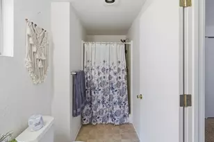401 SW J St, Grants Pass, OR 97526 - Photo 25