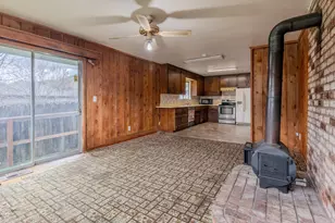 214 Berglund St, Rogue River, OR 97537 - Photo 9