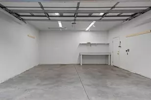 973 E Cascade Ave, Sisters, OR 97759 - Photo 15