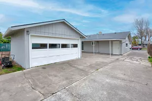 1418 Coquette St, Medford, OR 97504 - Photo 35