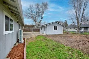 1418 Coquette St, Medford, OR 97504 - Photo 39