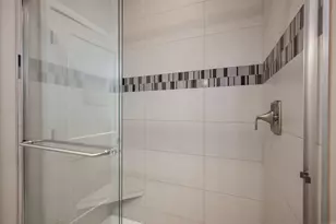 63101 NW Via Cambria, Bend, OR 97703 - Photo 19