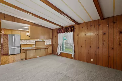 1077 Lee Roze Lane, Grants Pass, OR 97527 - Photo 9