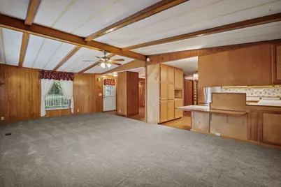 1077 Lee Roze Lane, Grants Pass, OR 97527 - Photo 9