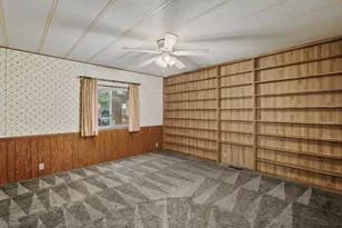 1077 Lee Roze Ln, Grants Pass, OR 97527 - Photo 21