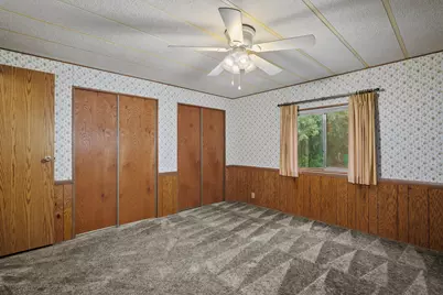 1077 Lee Roze Lane, Grants Pass, OR 97527 - Photo 23