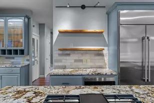 3178 NW Clubhouse Dr, Bend, OR 97703 - Photo 11