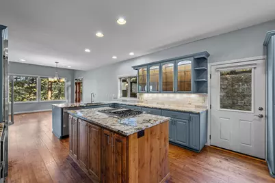 3178 NW Clubhouse Drive, Bend, OR 97703 - Photo 9