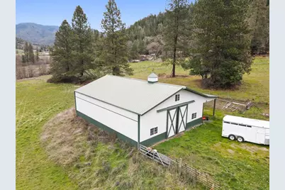 431 Murphy Gulch Road, Rogue River, OR 97537 - Photo 33