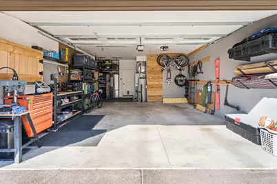 61163 Ambassador Drive, Bend, OR 97702 - Photo 33