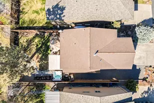 61163 Ambassador Dr, Bend, OR 97702 - Photo 45