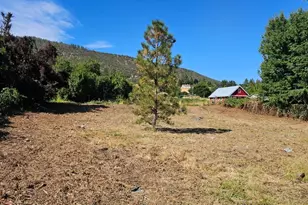 1720 Talent Ave, Talent, OR 97540 - Photo 1