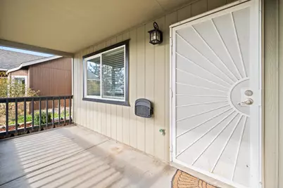 3127 SW Metolius Avenue, Redmond, OR 97756 - Photo 3