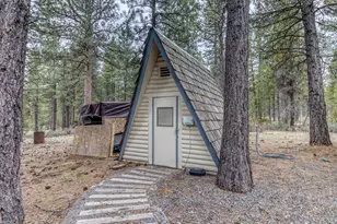 16811 Covina Rd, Bend, OR 97707 - Photo 7