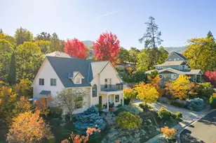 500 Lakota Way, Ashland, OR 97520 - Photo 3